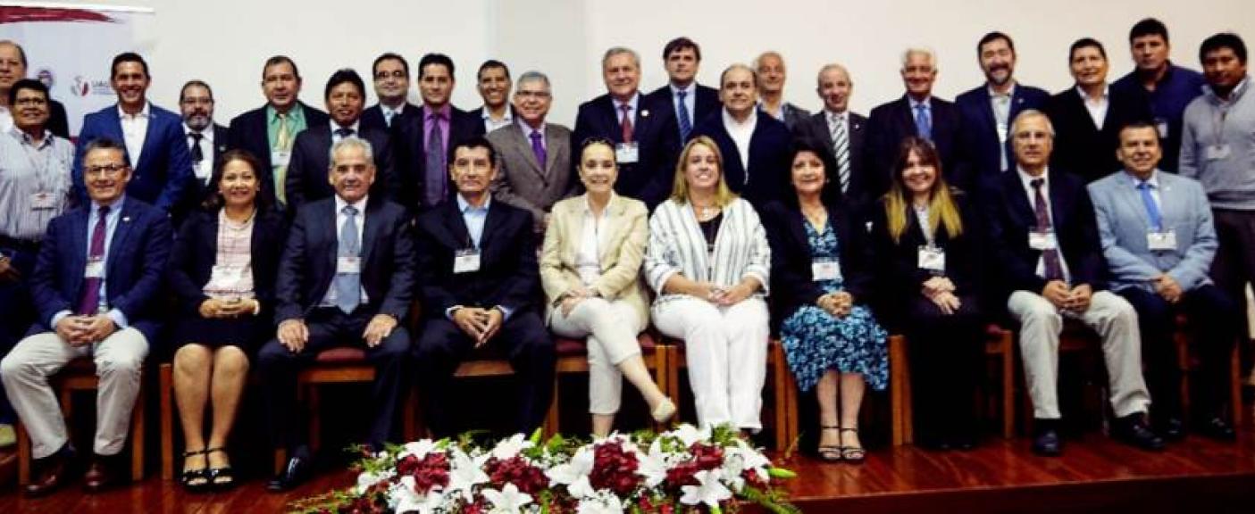 Asistentes a la XXXVI Reunión de la Asociación de Facultades y Escuelas de Ciencias Veterinarias del Mercosur y Países Asociados.