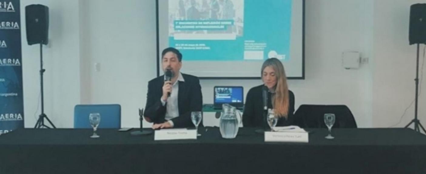 Verónica Pérez Taffi (AERIA/USAL) y Nicolás Trotta (UMET)