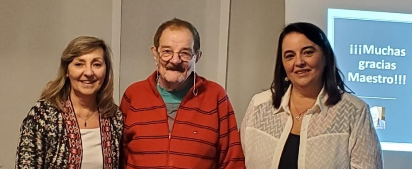 Lic. Mónica Rodríguez, Directora de la Carrera de Fonoaudiología; Dr. Jacobo Feldman, Maestro de la Fonoaudiología (graduado USAL 1964); y Fga. Laura Abal, Presidente de la Asociación Argentina de Logopedia, Foniatría y Audiología (ASALFA)