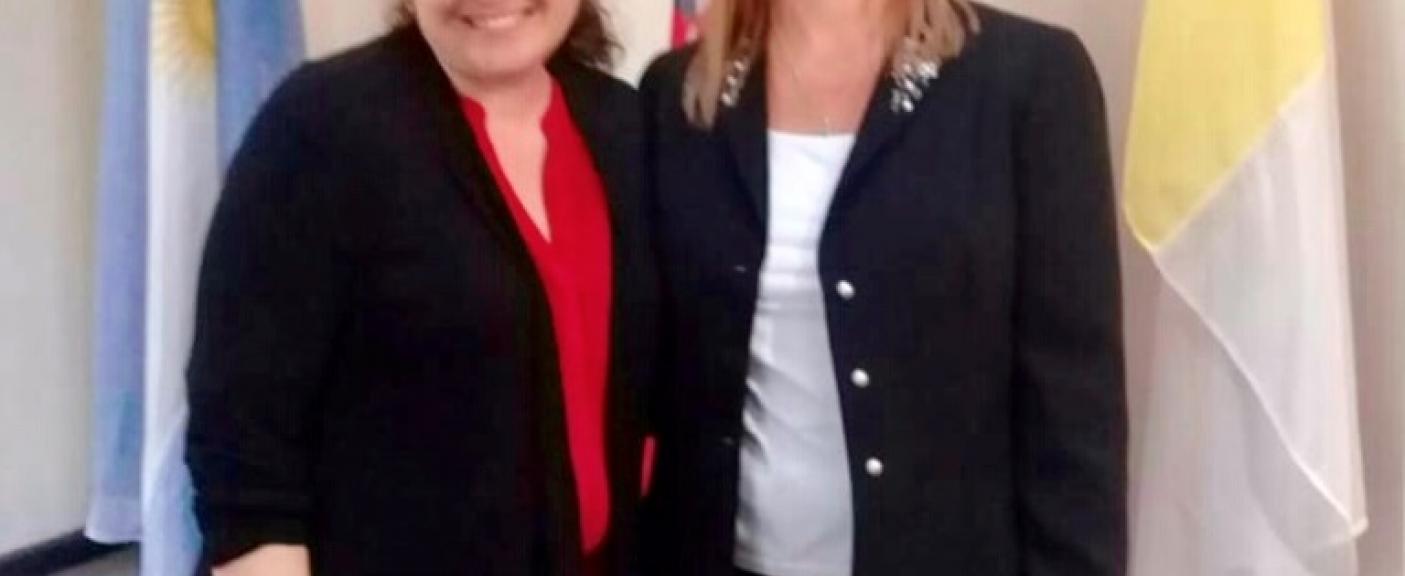 Rosa Celorio y Martina Rojo.