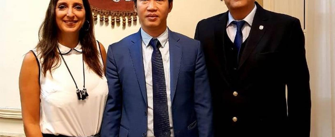 Mariana Colotta; Chung Nguyen Van y Julio Ramón Lascano y Vedia