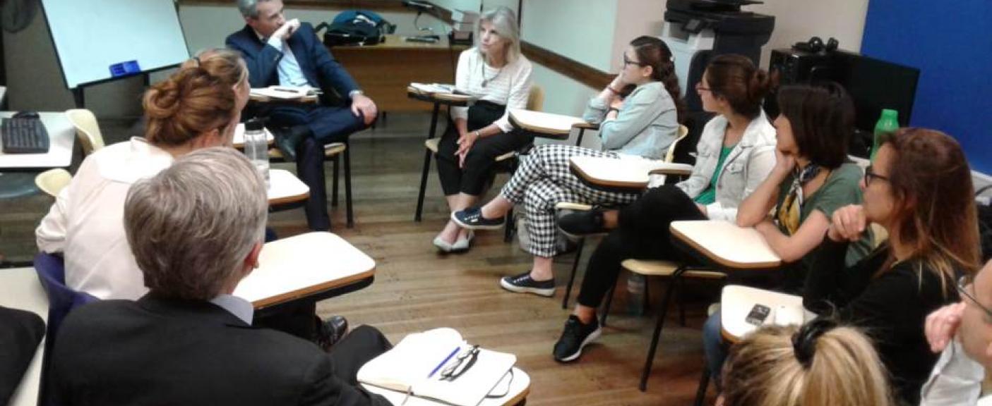 Prof. Christophe Dubois, Jean-Christophe Fromantin y alumnos de la Carrera Franco Argentina