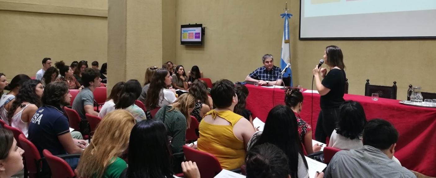 Con la presencia de asesores y de representantes de Study Ba, se dio la bienvenida a los estudiantes. 