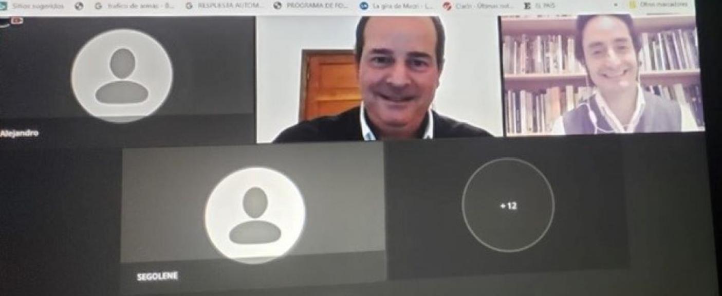 Alejandro Pelfini y Guillermo Jensen, Director de Investigaciones de la Facultad de Ciencias Jurídicas