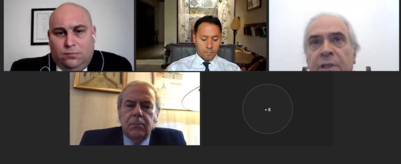 Adríán González Illing, Juan Corvalán, Mario Daniel Montoya y Silva Tamayo.