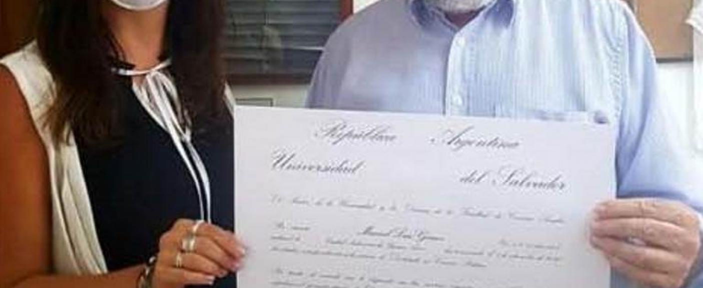 Dra. Mariana Colotta, Decana de la Facultad de Ciencias Sociales y el Dr. Manuel Gómez