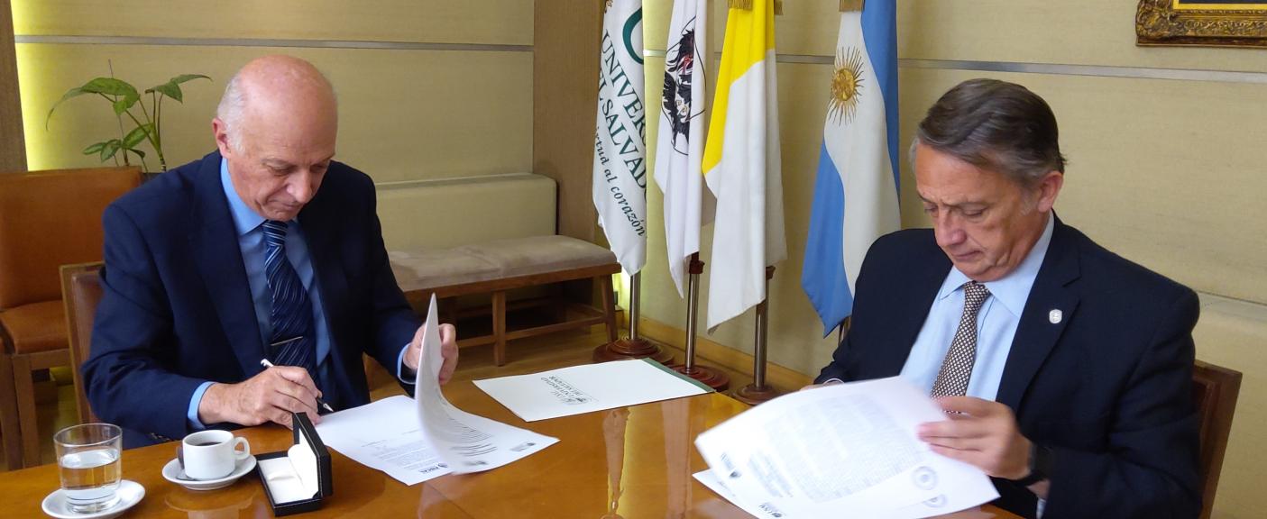 El Procurador General de la Nación Interino, Eduardo Casal, y el Rector de la Universidad del Salvador, Carlos Ignacio Salvadores de Arzuaga