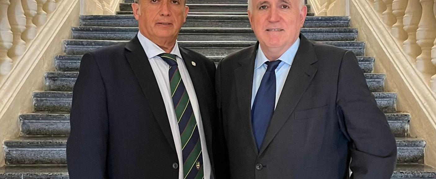 Carlos Ignacio Salvadores de Arzuaga y José María Guibert, S.J.