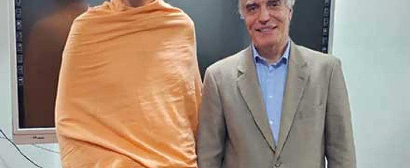 Swami Padmanabha y Dr. Carlos Rúa