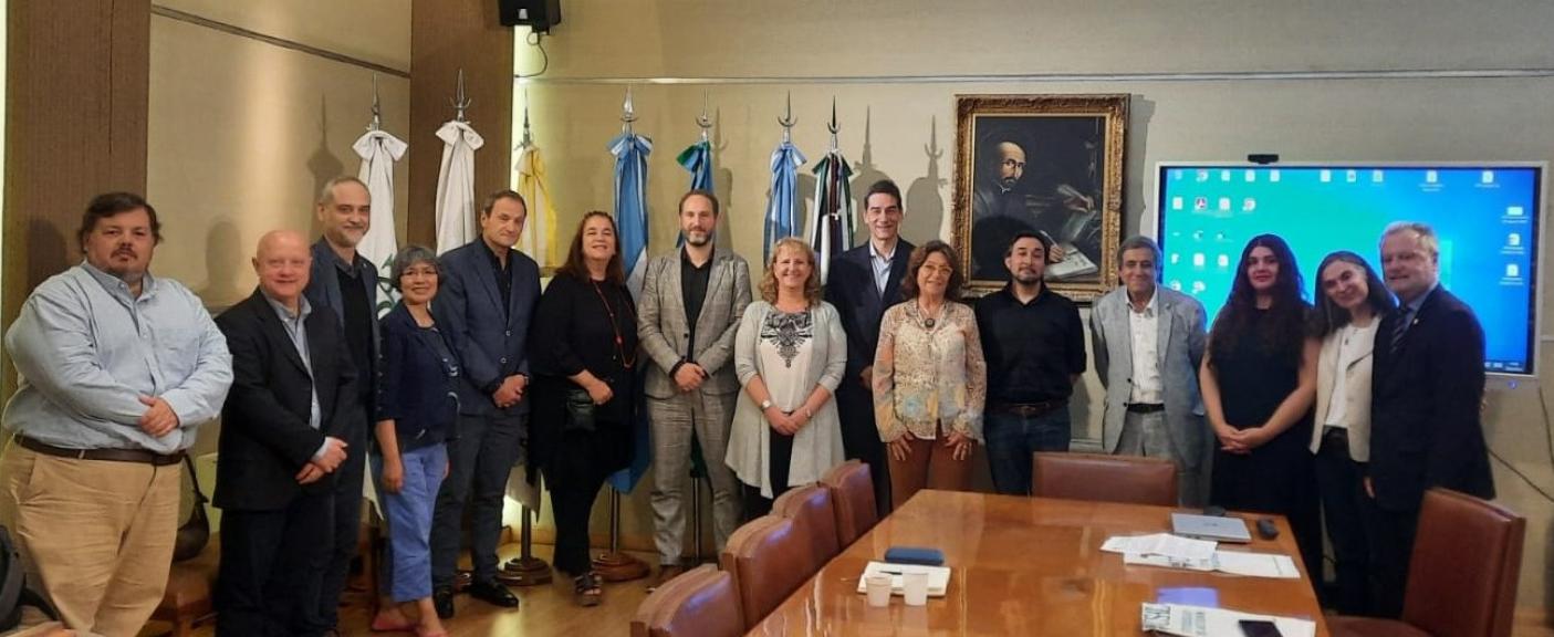 Ramiro Calafell Carranza (IMAE), Luis Novoa y Marcelo De Simone (Arte y Arquitectura), Miguel Ángel Belozercovsky (Ciencias Económicas y Empresariales), Paula Ortiz (Lenguas Modernas), Erwin Rauch (UNIBZ), Graciela Paredes (Ciencias de la Educación y de la Comunicación Social), Sergio Salimbeni (Ciencia y Tecnología), Jorgelina Devoto (Prevención de Adicciones), Jorge Mario Andreau (Psicología y Psicopedagogía), Juan Carlos Salerno (Agronomía), Leila Zare (UNIBZ) Teresa Smeraldi (Dirección de Investigación)