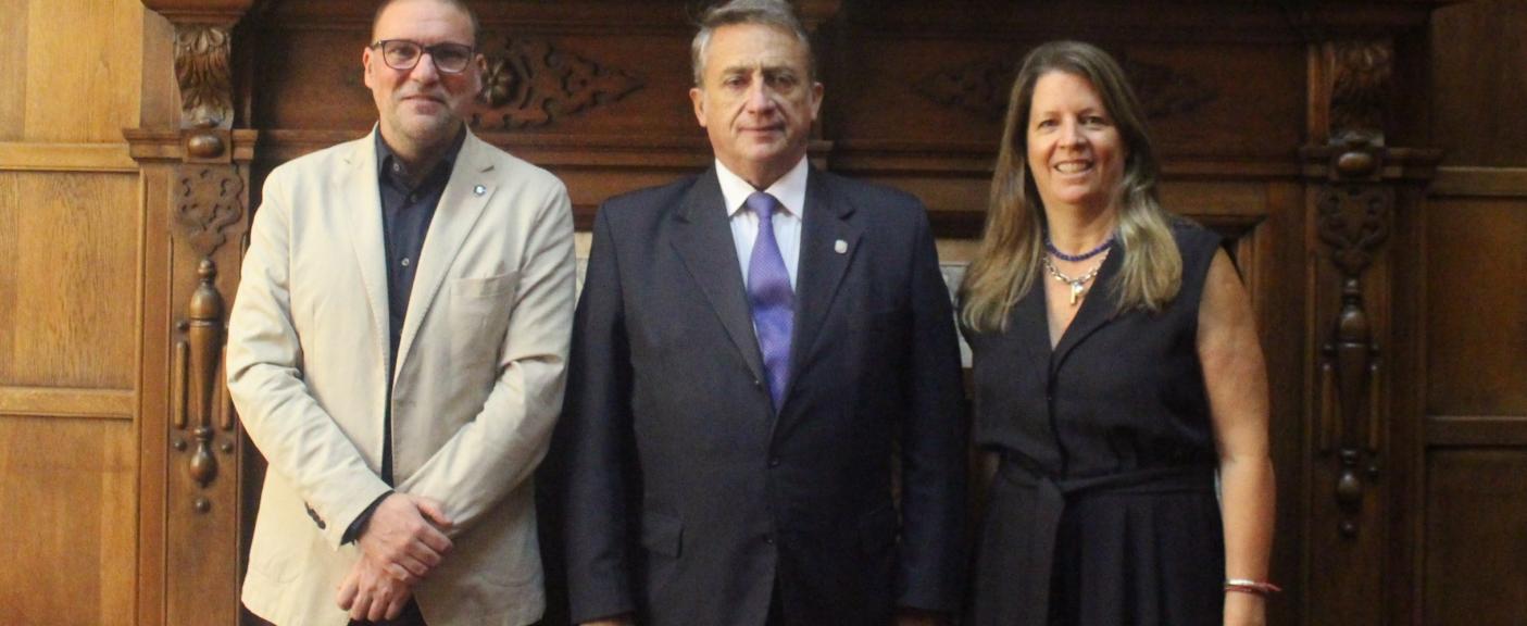 Juan Luis Benítez, Carlos I. Salvadores de Arzuaga y Romina Cavalli