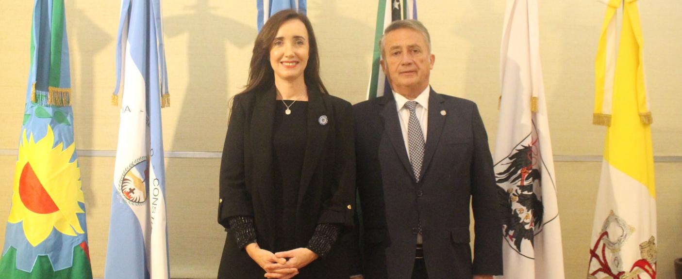 Victoria Villarruel y Carlos I. Salvadores de Arzuaga