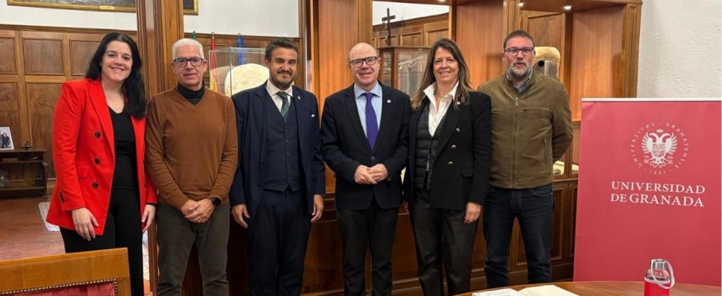 La Vicerrectora Académica, Romina Cavalli, y el Secretario de Ingreso y Vinculación Institucional, Pablo Hernández Molteni, realizaron una visita institucional a la Universidad de Granada (UGR) de España.