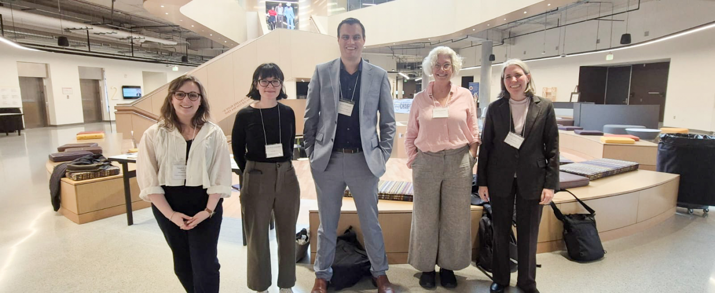 Los profesores Abigail Clark (Duquesne University), Erin Risch Zoutendam (Stean Hall University), Russell Johnson (Chicago University), Paula Pico Estrada (Universidad del Salvador) y Alexia Schmitt (Universidad del Salvador).