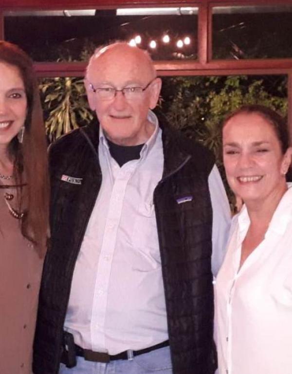 Marite Chaer, Stephen Ettinger y Paula Rafaelli.  