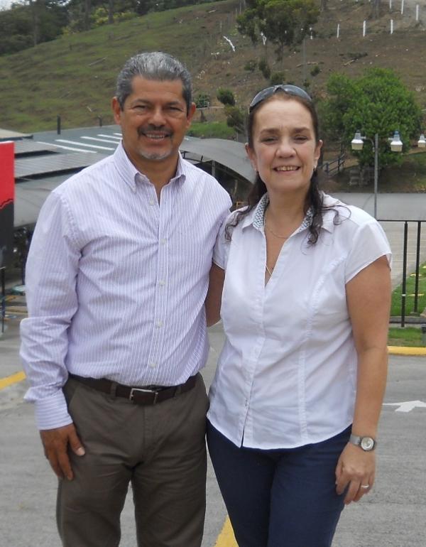 MSc. Rodrigo Rosales y Dra. Paula Rafaelli.