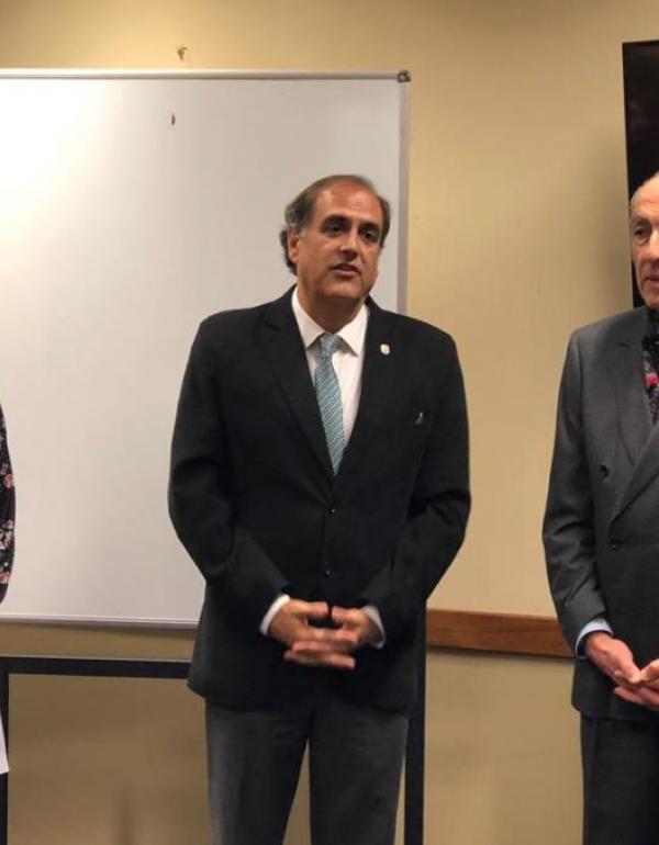 Dra. Mariana Colotta, Emb. (r) Julio Lascano y Vedia y Emb. Fernando Petrella