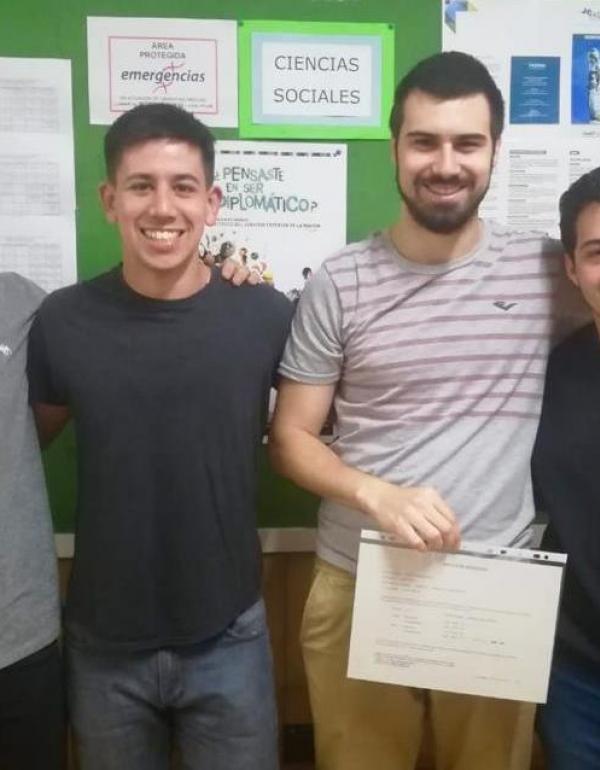 Agustín Bonet junto a sus compañeros Brian Erenfryd, Facundo Taborda, y Ian Chalub.