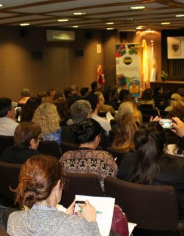Surge un nuevo ecosistema del conocimiento: innovación, neurociencia y educación, se vinculan horizontal y verticalmente con todos los actores. Foto: USAL