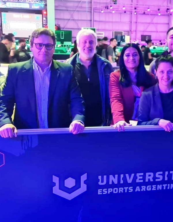 Gerardo Iván Rodríguez (Director de Deportes de la Universidad Católica de Salta), Pablo Testa (Director de Deportes de la Universidad de Belgrano), Alejandro Rebagliati (Colaborador Académico de la Secretaría de Deportes de la Universidad del Salvador), Liliana Moreno (Directora de Deportes de la Universidad de San Andrés), Ivana Robertazzi (Encargada de Esports en la Universidad del Salvador), Gianluca Panza (Profesor del Taller de Esports de la Universidad Católica de Salta) y Julián La Bruna (Project Ma
