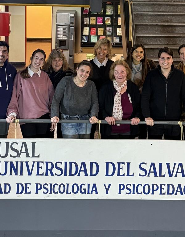 Julian Masciano (Psicólogo), Florencia Keller (Psicóloga), Marisa Vites (Psicopedagoga), Belén Fariña Márquez (Psicóloga y Psicopedagoga), Gabriela Renault (Decana), Graciela Fiotto (Psicopedagoga), Paz Ogando (Psicopedagoga), Nicolás Olivera (Psicólogo), Natalia Bustos (Psicopedagoga), Estefanía Granzalla (Psicopedagoga), Mario Bulloza (Centro para Graduados).