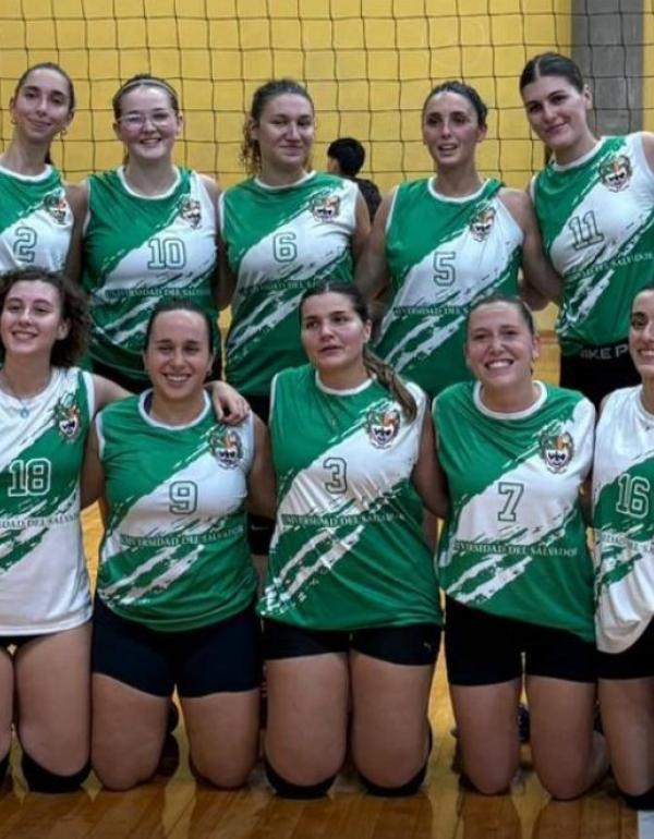 Selección “Virgen de Lourdes” de Voleibol Femenino.