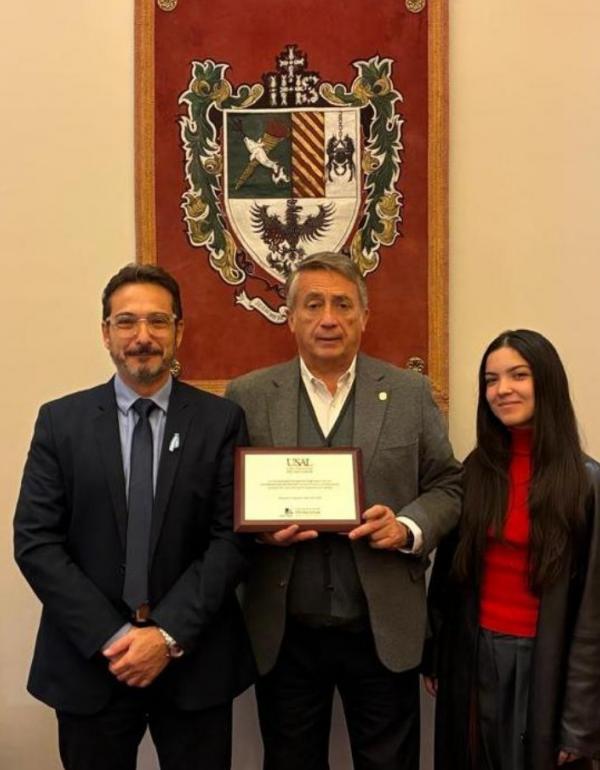 Marcelo Loyarte, Carlos i. Salvadores de Arzuaga y Valentina Loyarte.