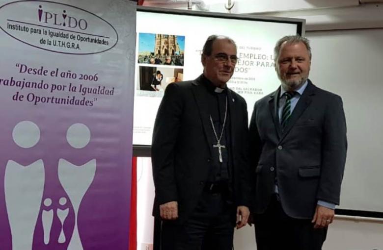 Obispo de Azul, Mons. Hugo Manuel Salaberry y el Decano de la Facultad, Paul Nielsen