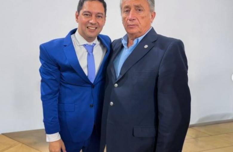 Guillermo de la Cruz y Carlos I. Salvadores de Arzuaga