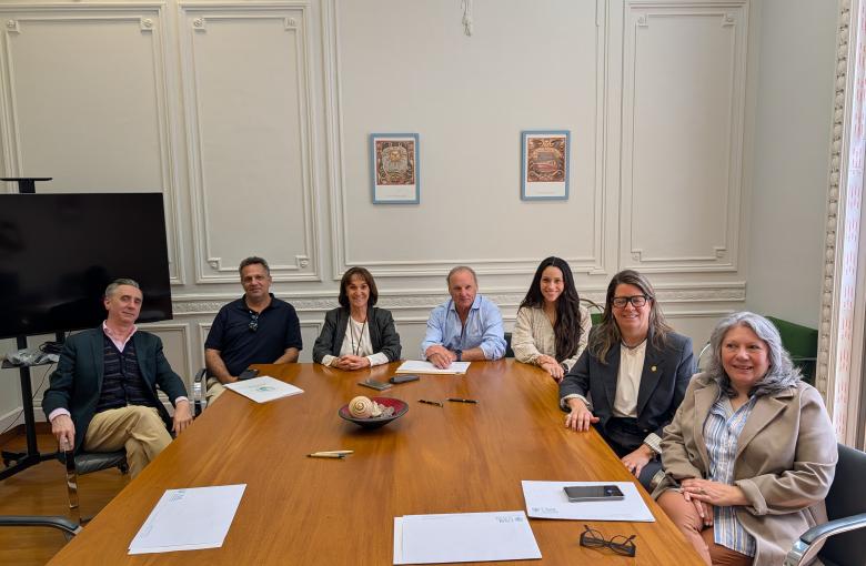 Romina Cavalli, los herederos Victoria Basavilbaso Bioy, Florent  Basavilbaso Bioy,  Lucía Frank Bioy, María de los Milagros Ayerza y Ezequiel Ayerza; el albacea de Silvina Ocampo, Ernesto Montequín;  Belén Pastore y   Liliana Rega.