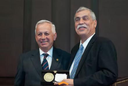 Ricardo Losardo y Daniel Martínez, Decano de la Facultad de Medicina de la USAL