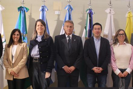 Daniel Morard, Mercedes Pombo, Romina Cavalli, Carlos I. Salvadores de Arzuaga, Leonardo Nardini, María del Carmen Pardi y Esteban Annecca.